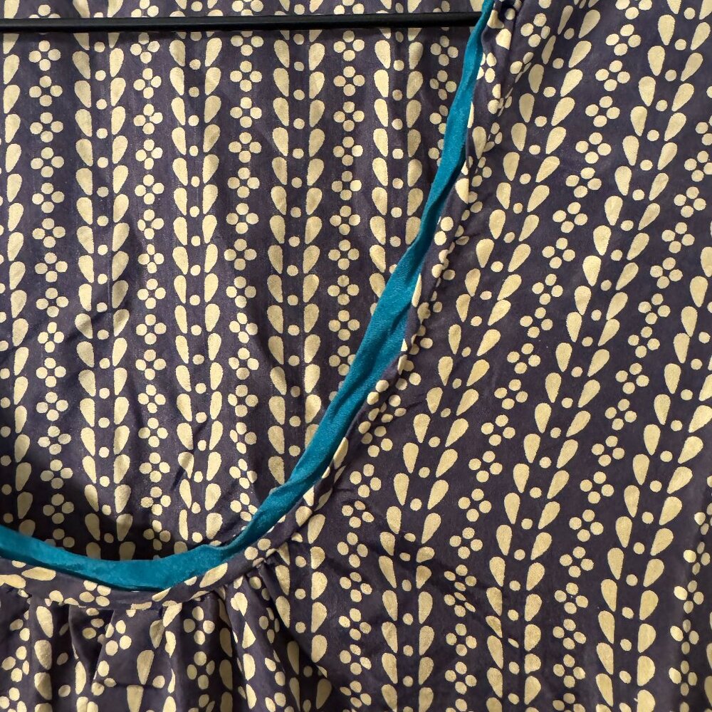 Grey and Cream patterned silk blouse - Matta - L